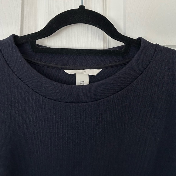 H&M Top - Picture 11 of 14